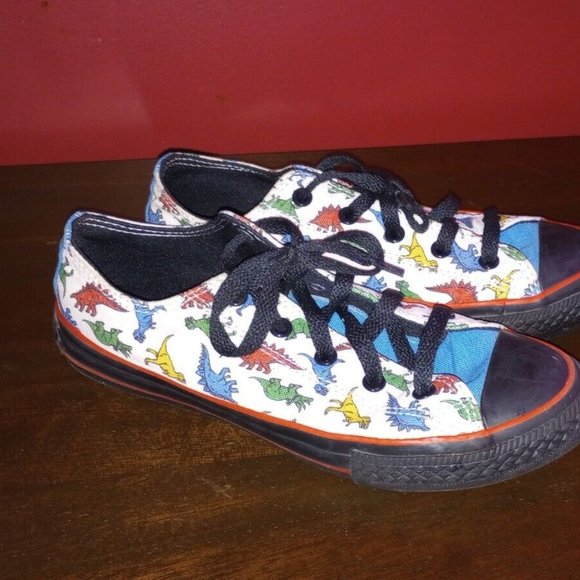 Converse Other - Converse All Star Kids Size 3 Dinosaur Print Low Top Shoe
